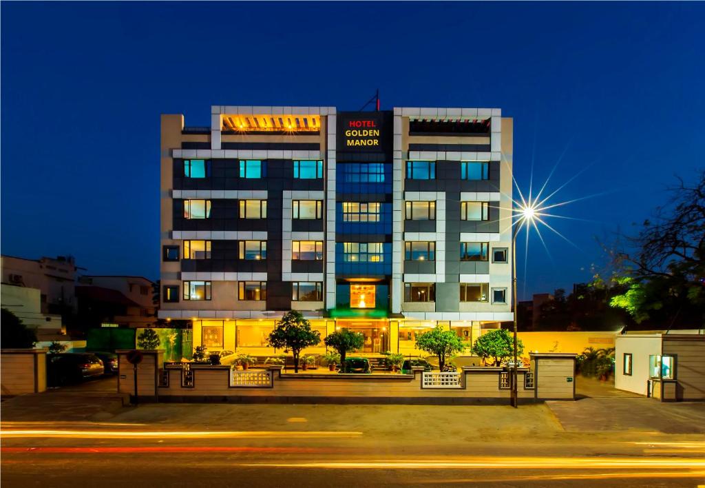Bangunan di mana terletaknya hotel