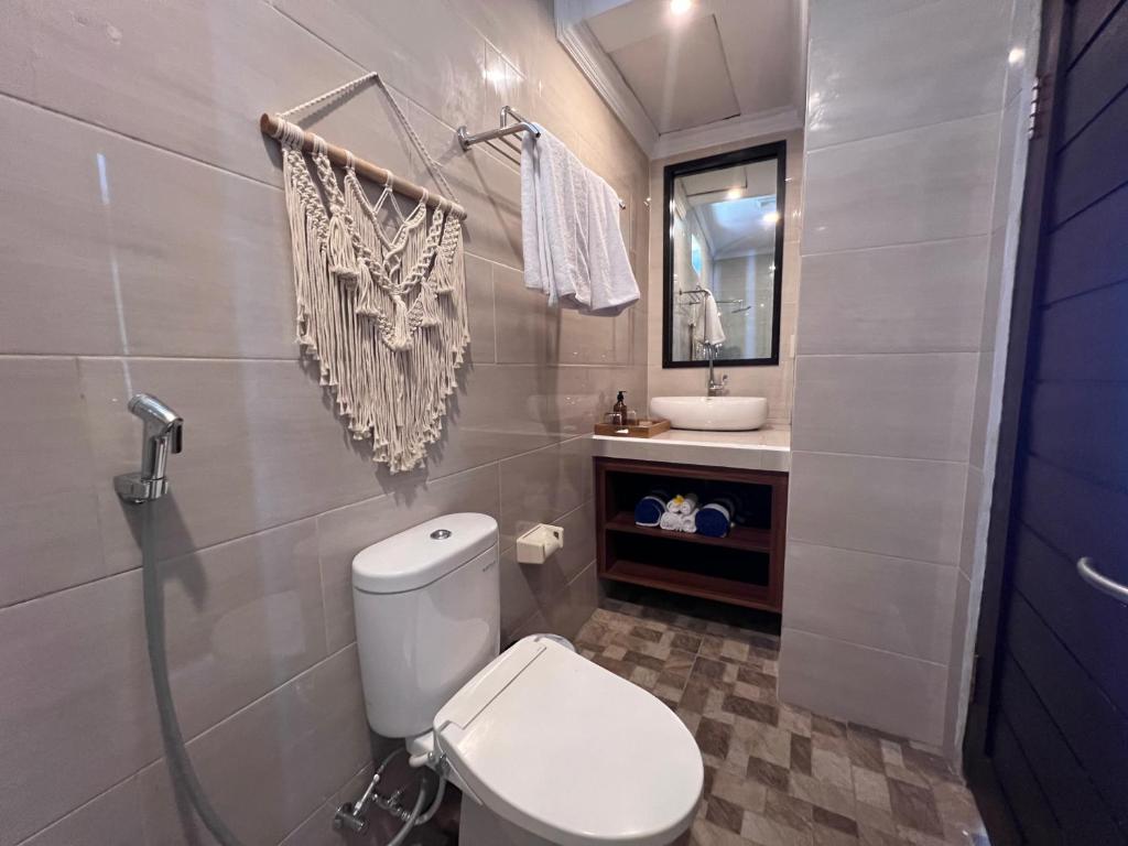 Grand Yuna Hotel Nusa Penida - 9