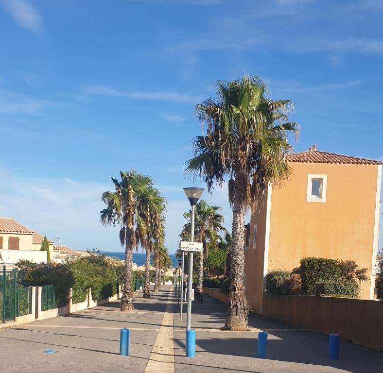 Fotografia z galérie ubytovania T2 vue mer avec parking privé v destinácii Saint Pierre La Mer