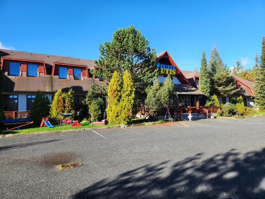 Budova, kde se hotel nachází