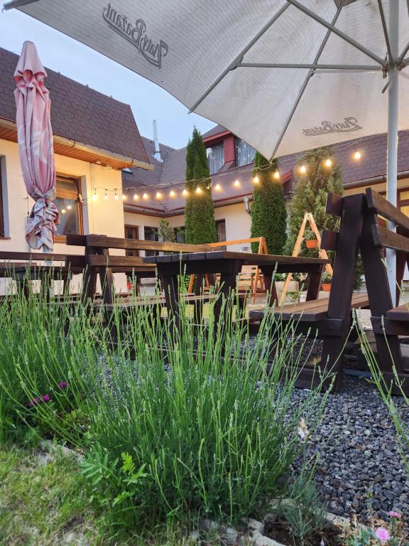 Hosté ubytování Hotel Autis