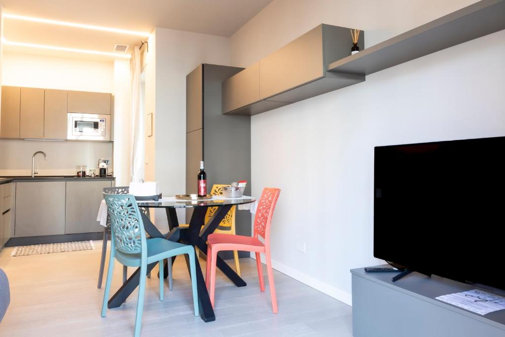 En TV eller et underholdningssystem på Arò Design Suite