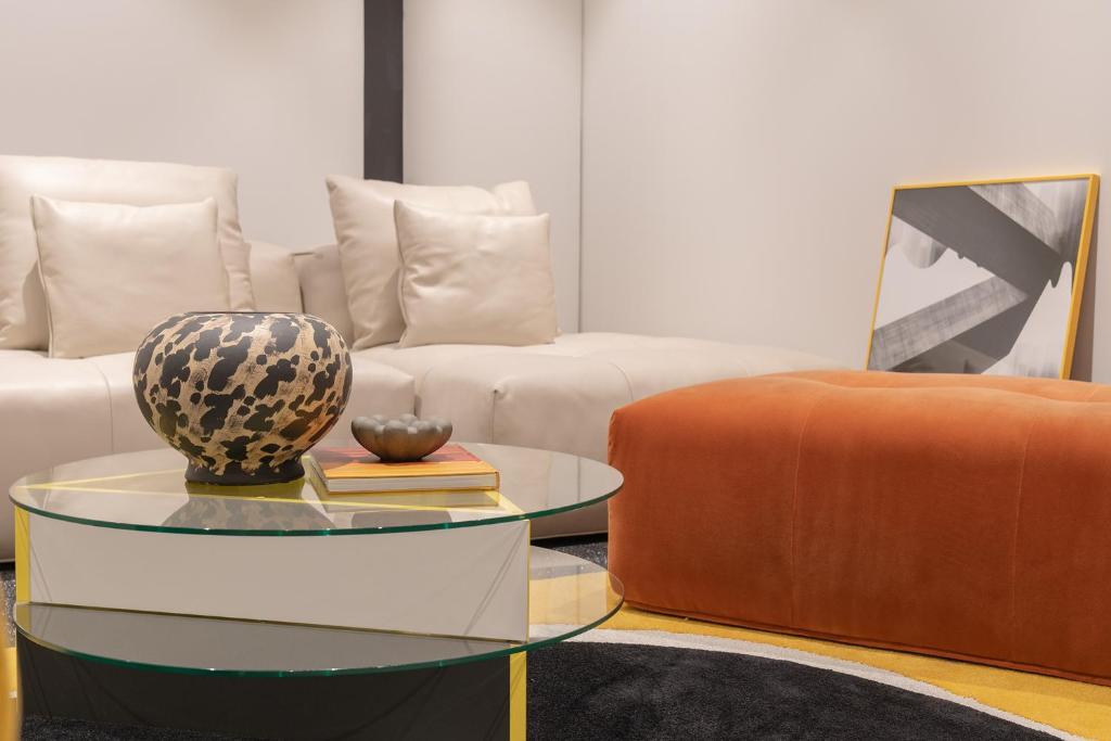 Uma área de estar em Nouvelle Hotel Seoul Itaewon by Aank