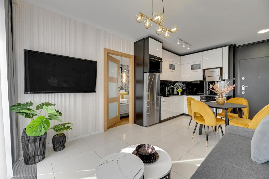 Downtown Apartments Aura - Riverside & Parking - 