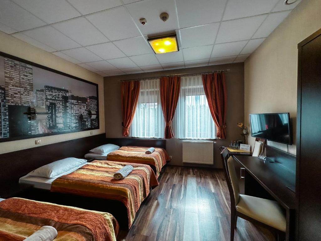 Hotel Mieszko - Resim 28