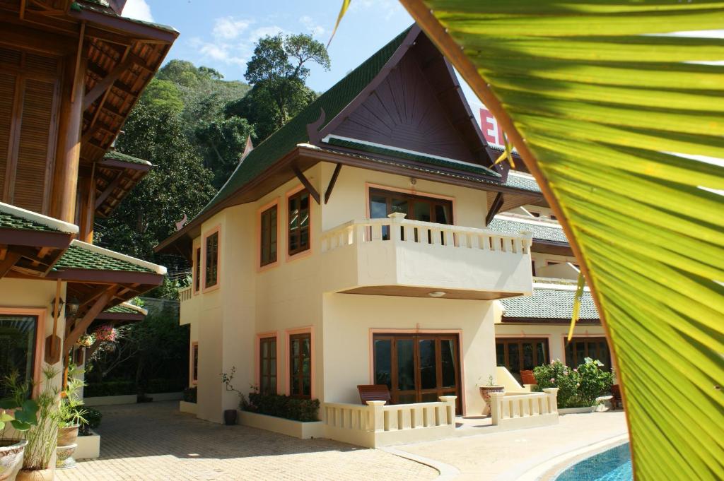 Prince Edouard Apartments & Resort Patong Beach Phuket - Resim 36