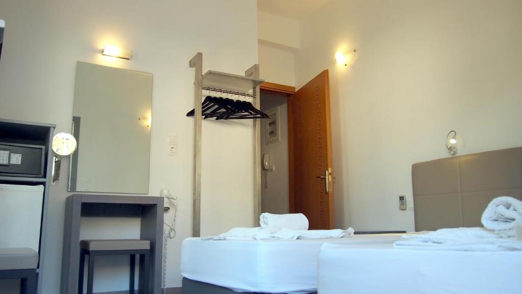 Homer's Inn Hotel - Family Suite