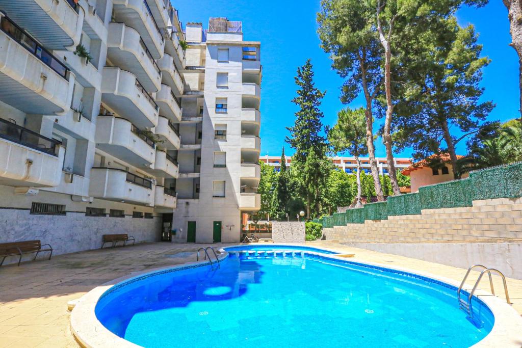 Bazén v ubytování LITORAL COSTA DORADA - CANCUN Salou nebo v jeho okolí