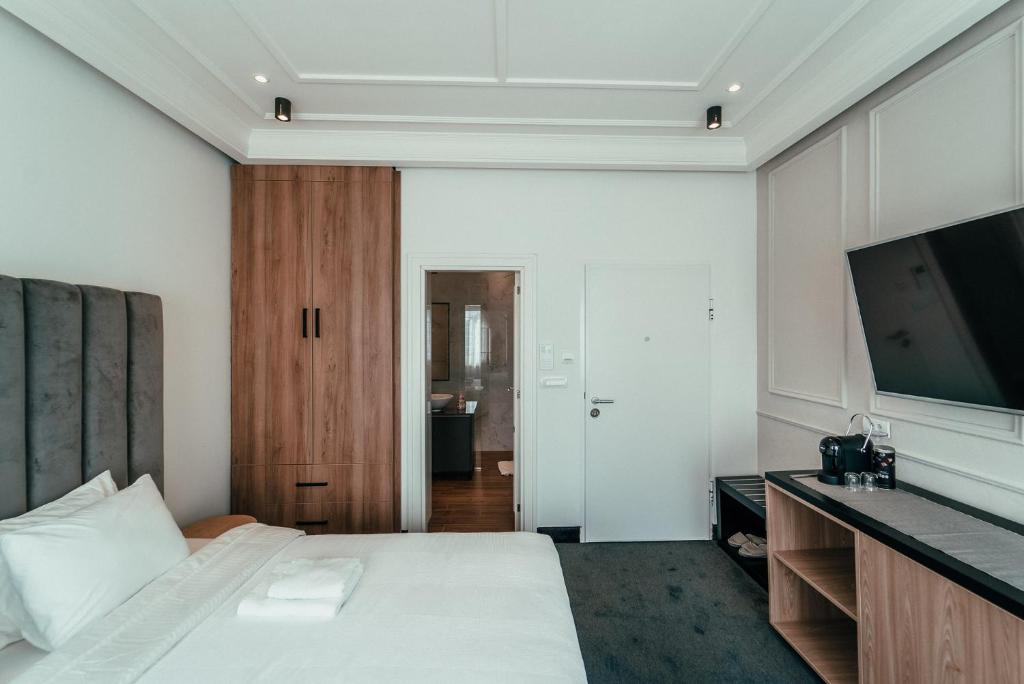 Biarritz Luxury Apartments客房内的一张或多张床位