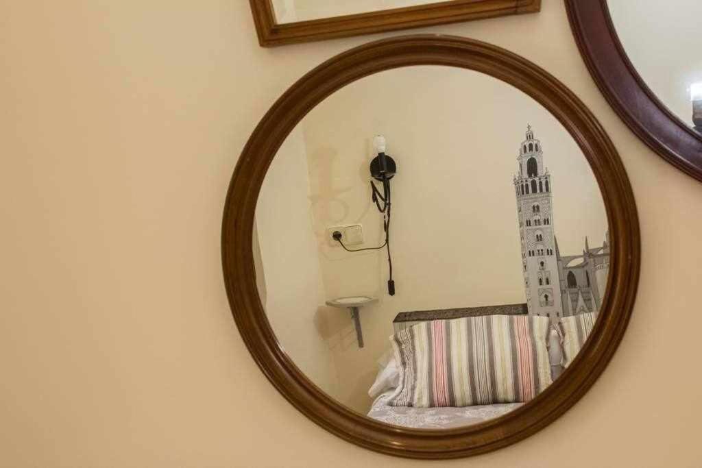 Zdjęcie z galerii obiektu Casa con piscina junto catedral de sevilla w Sewilli