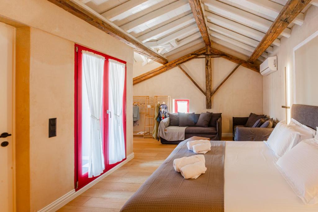 Danae Hotel - Resim 45