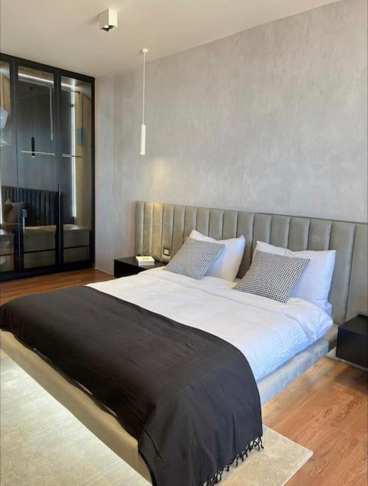Lovely Apartment City Center 300 mbs WiFi - Image 7