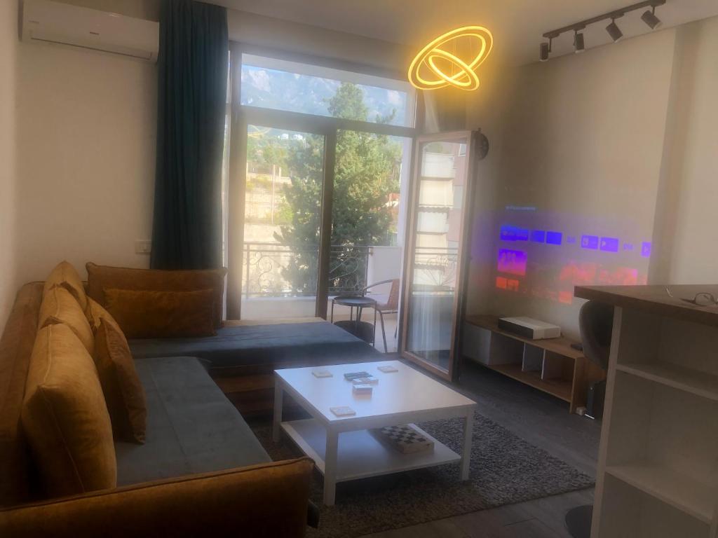 Smart Lugano Apartment - Image 9