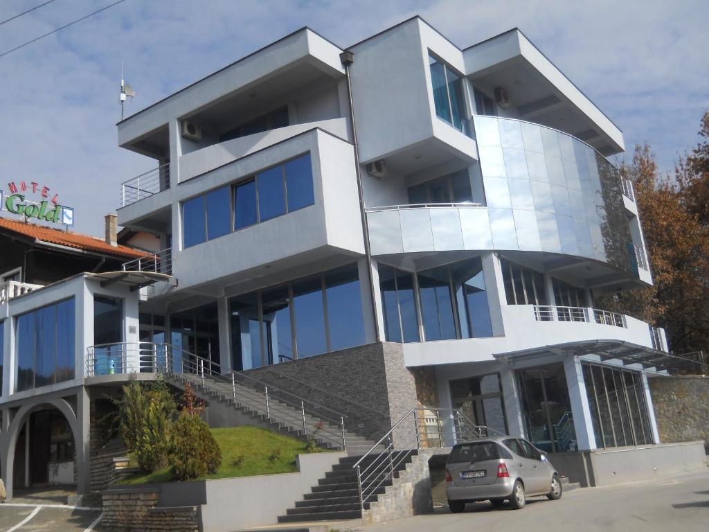 Budova, kde se hotel nachází