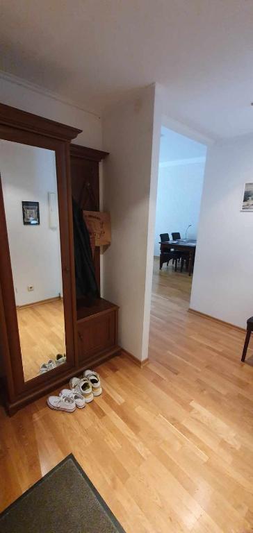 Fotografie z fotogalerie ubytování Cozy apartment on the town hall square v Tallinnu
