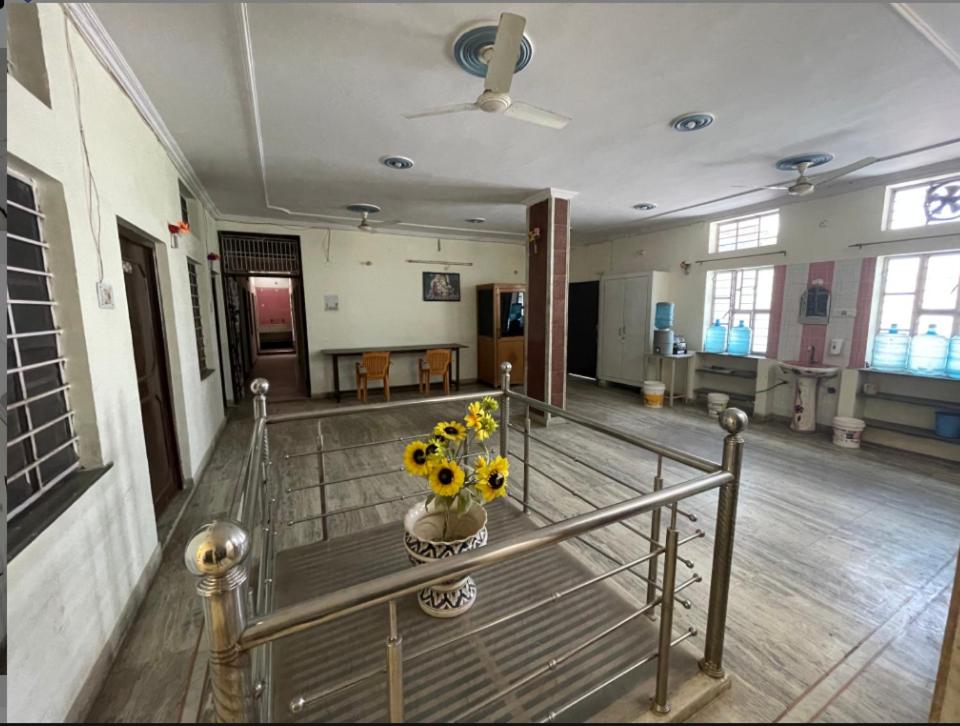 Fotografie z fotogalerie ubytování GARG COMPLEX GUESTHOUSE v destinaci Bharatpur