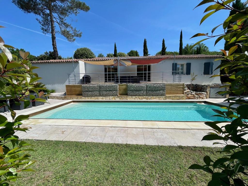 Villa Grey