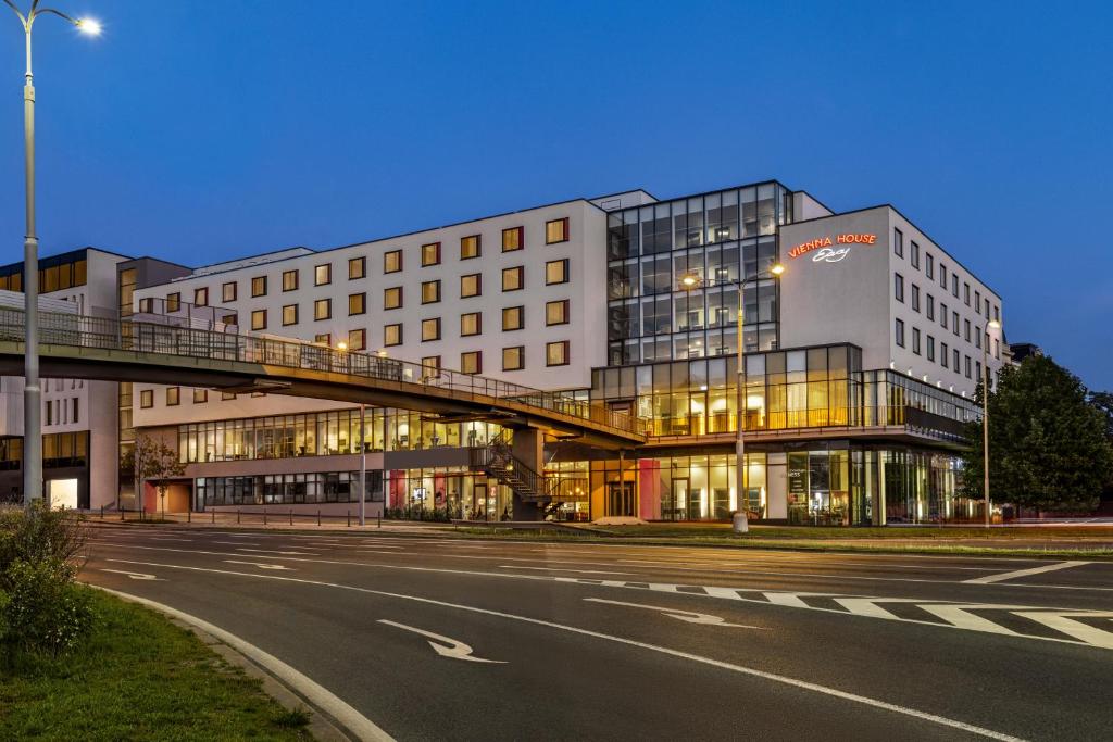 Vienna House Easy by Wyndham Pilsen - Resim 34