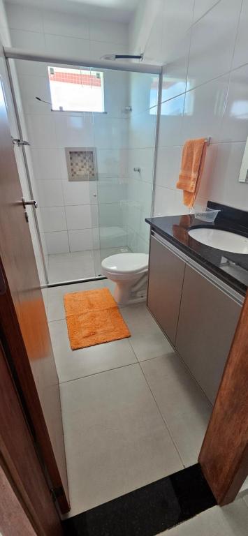 Koupelna v ubytování Cantinho do Atalaia à 650 metros da praia - Seu conforto fora de casa