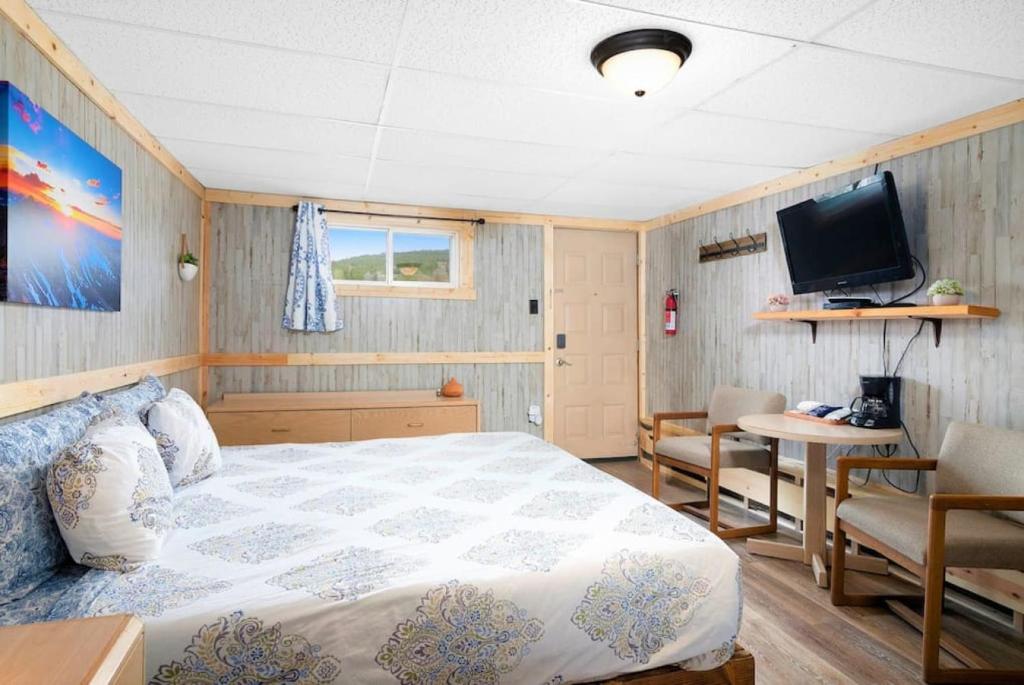 2 Dog Friendly Private Cozy Room in Leadville, Leadville (updated