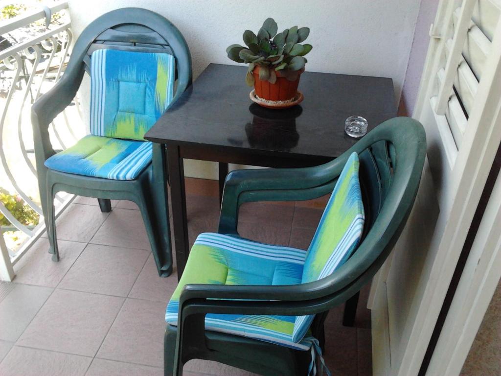 Posedenie v ubytovaní Apartments Kurtic