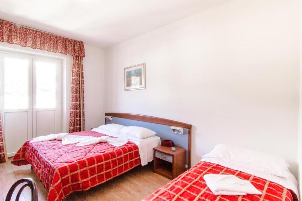 Excelsior Hotel Cimone LowCost - Comfort Quadruple Room