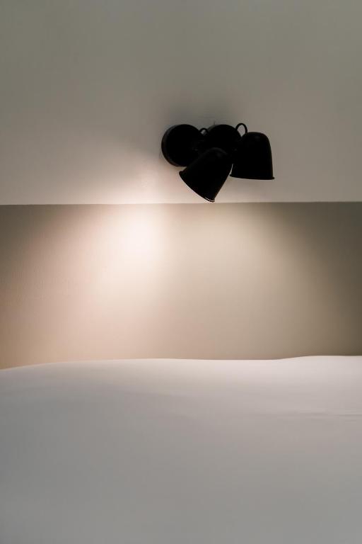 Yimwhan House 01, Wat Ratchaburana - 2