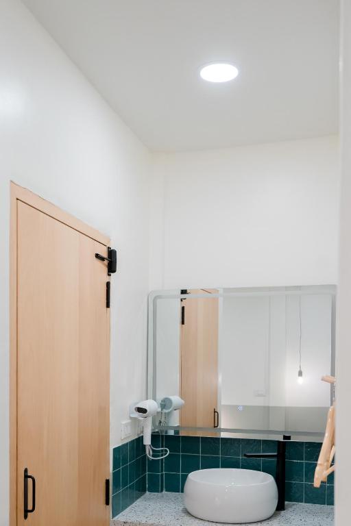 Yimwhan House 01, Wat Ratchaburana - 8