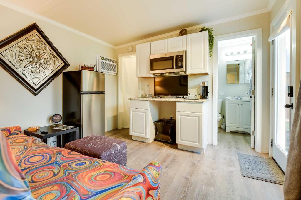 Vacation Home Cozy Oklahoma Cabin with Fire Pit, Bar and Gas Grill