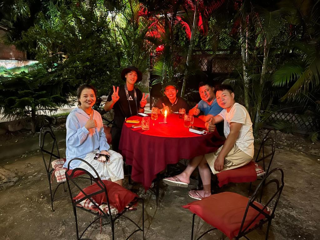 Ospiti di Chitwan Park Village