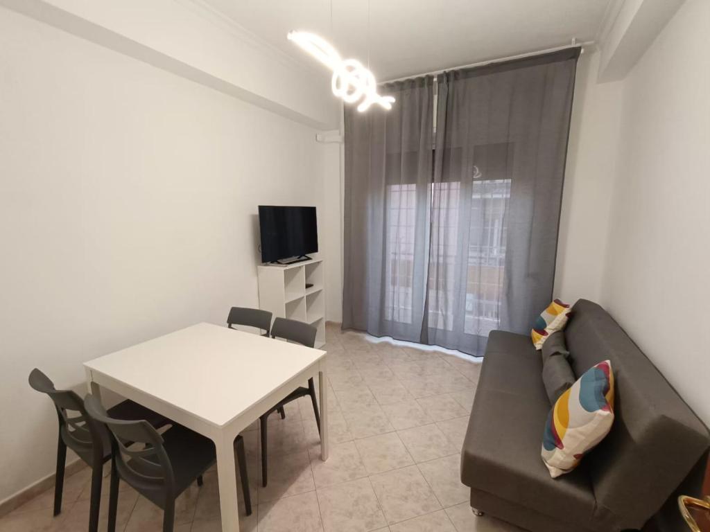 Tia Tourist Apartment Rome - Housity