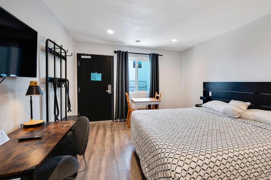 Unik Motel - King Room - Disability Access