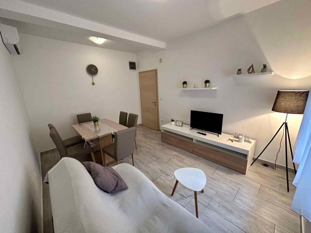 Apartments in Dramalj 45738