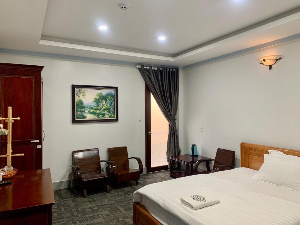 Khách sạn Hương Thầm Tây Ninh - Camera Re