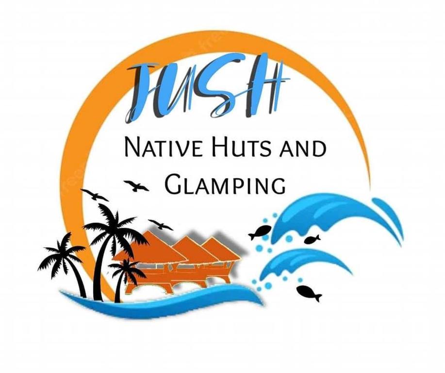 un logotipo para cabañas y juegos nativos aiki en JUSH NATIVE AND GLAMPING, en Dauis