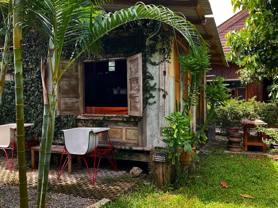 Zahrada ubytování Cabinthai