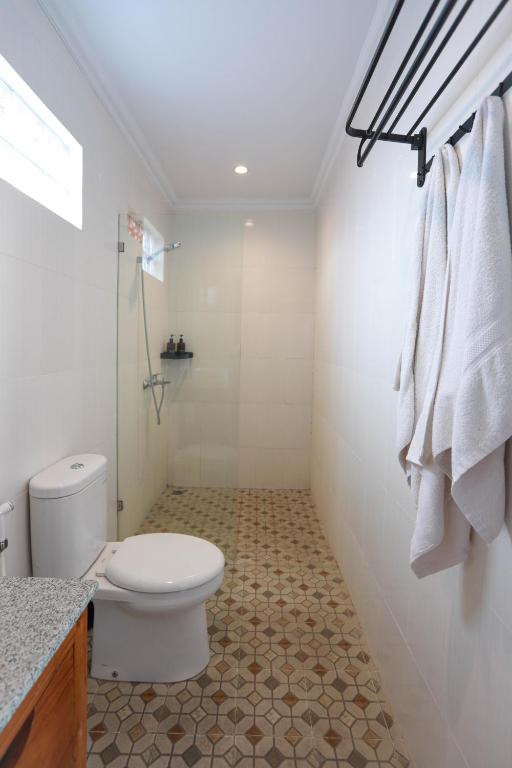 Surf & Party - Hostel Somewhere Else - 8