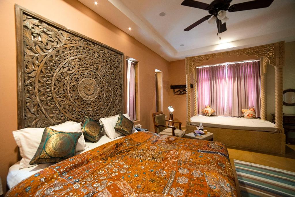 Postel nebo postele na pokoji v ubytování Casa De Kaku Jaisalmer