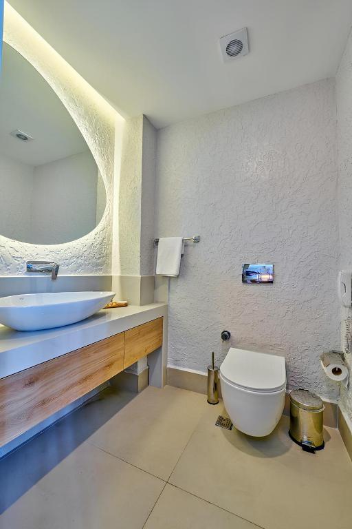 Lilium Boutique Hotel - 12