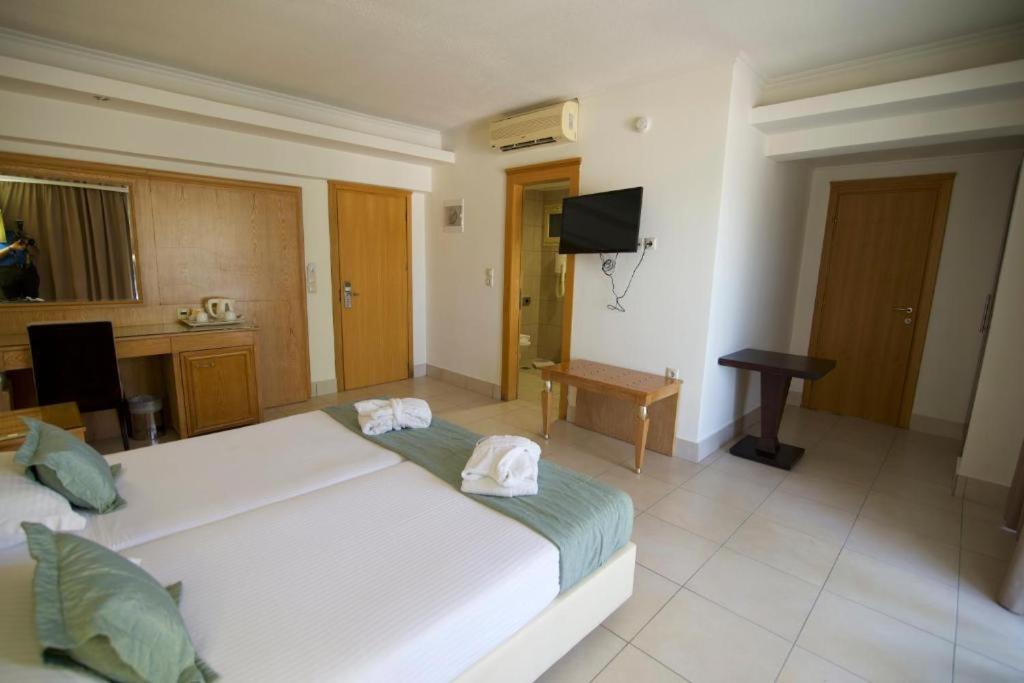 Natura Park Village Hotel & Spa - Family Room