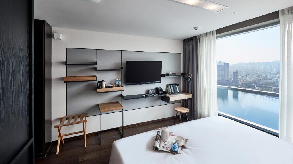 Hotel Riverside Ulsan - Habitación Doble Superior