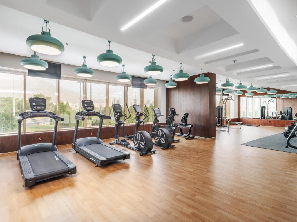 Fitness centrum a/nebo fitness zařízení v ubytování Wirgan Hotel Al Nour