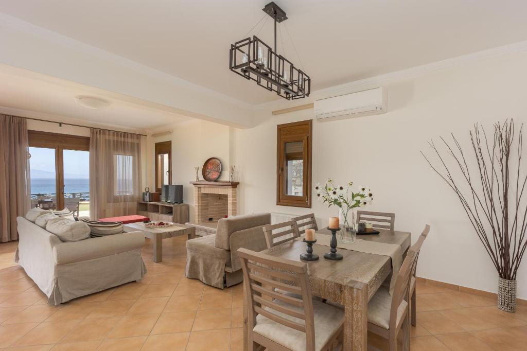 Tholos Boutique Houses - Two-Bedroom Apartment With Sea & Pool View