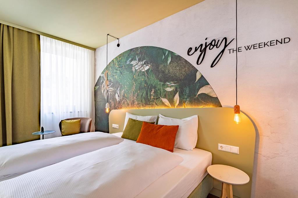 The Weekend Hotel - Resim 33