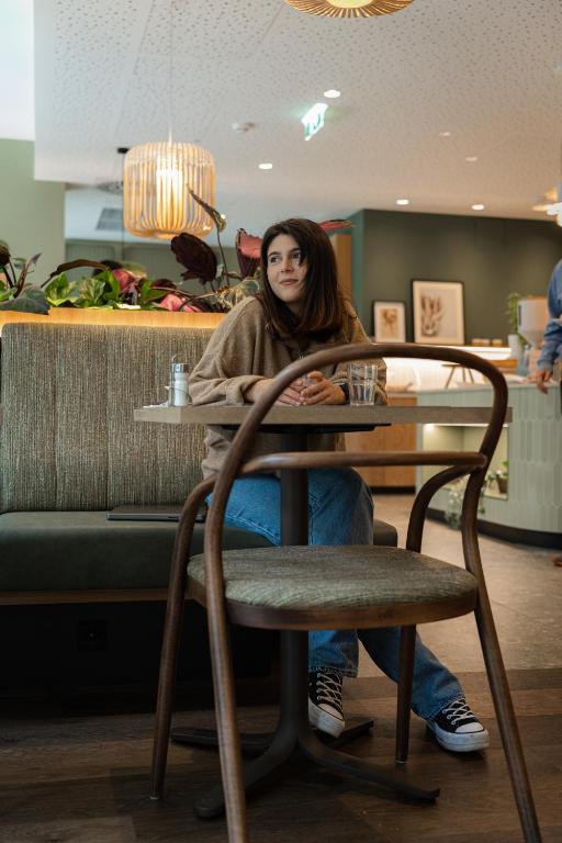 The Weekend Hotel - Resim 42