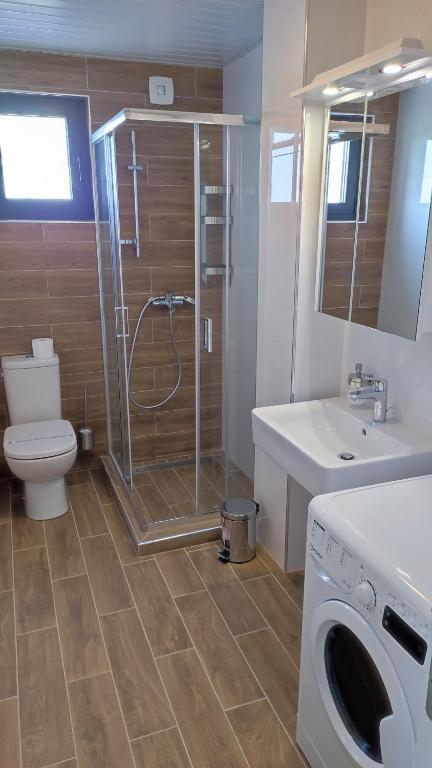 Koupelna v ubytování Lux Apartman Crnjanski IV, Jagodina
