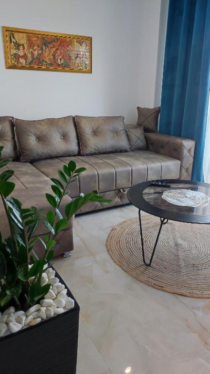 Posezení v ubytování Lux Apartman Crnjanski IV, Jagodina