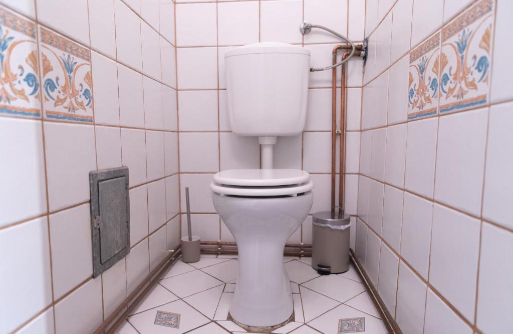 Kupatilo u objektu Studio Apartment, 3 min to U1 Reumannplatz