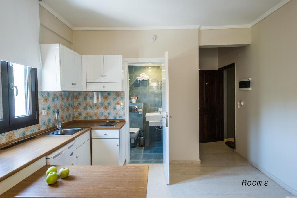 Kuchyň nebo kuchyňský kout v ubytování Hotel Oriana - Adults Only