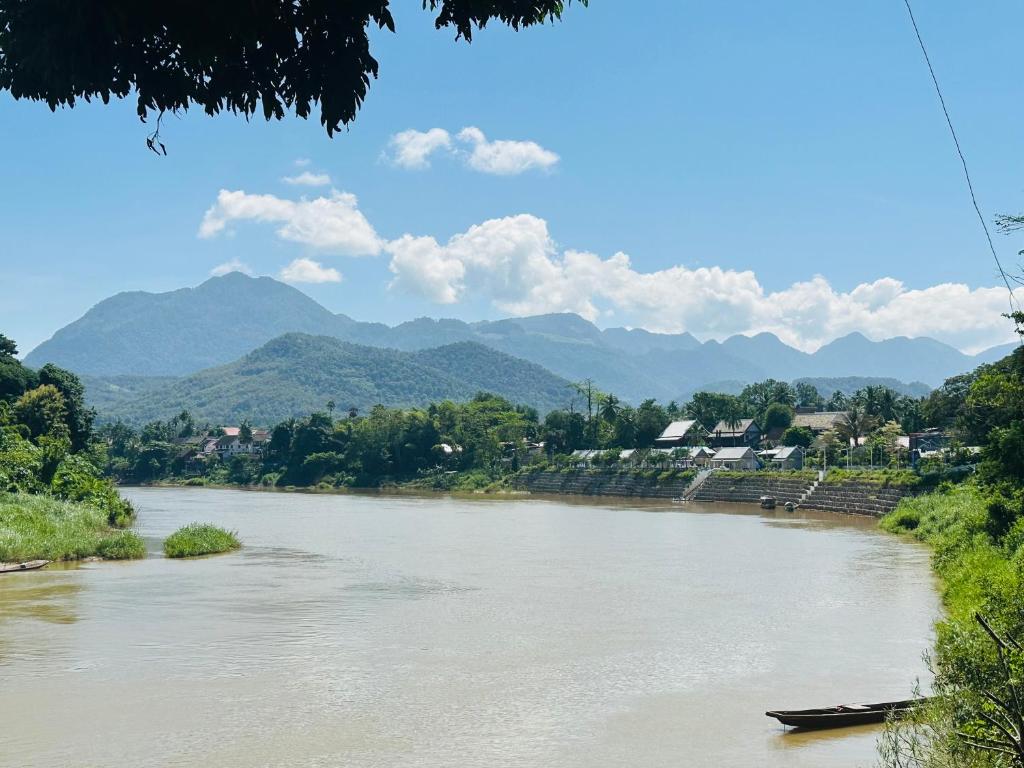 Phong cảnh thiên nhiên gần khách sạn